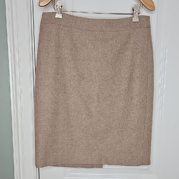 J. Crew Factory Beige Wool Blend Pencil Skirt - Size 4 - Picture 2 of 6